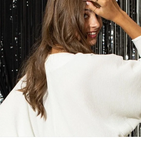 Crop blouse - Picture 2 of 6